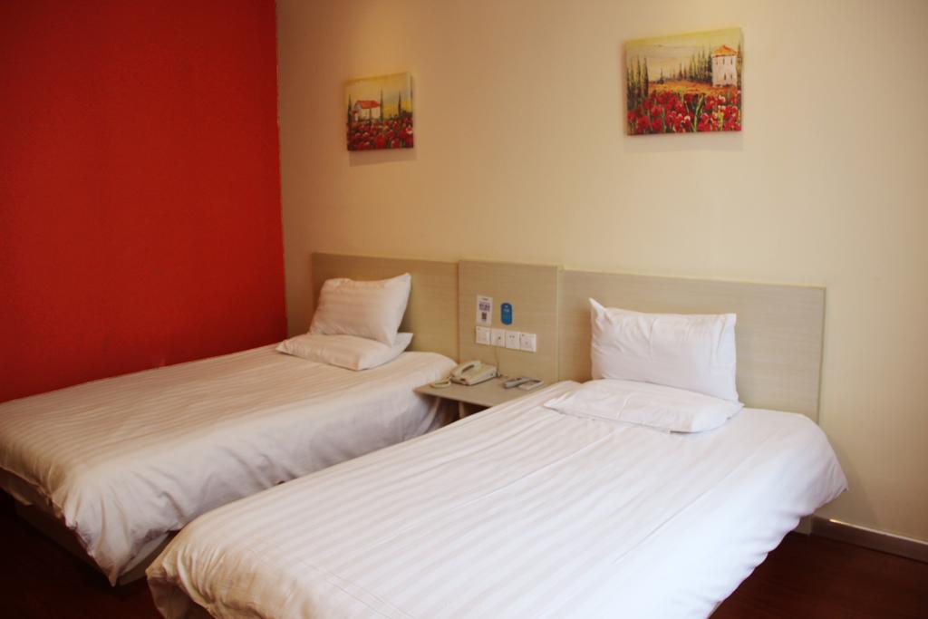 Hanting Hotel Tianjin Youyi Road Room photo